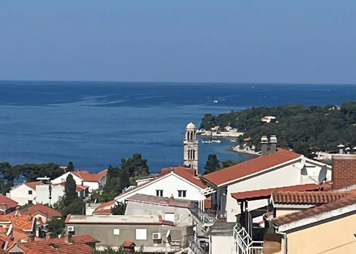 Bozo Hvar Town