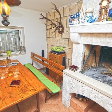 Apartment Bozo Hvar Town