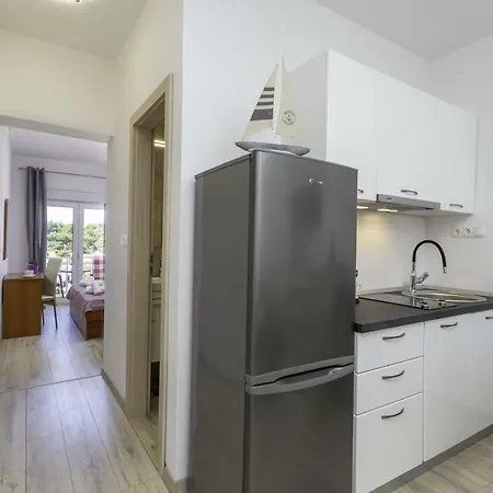 شقة Bozo هفار